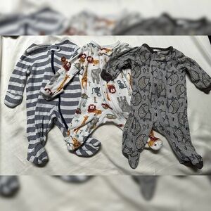 Newborn onesie bundle